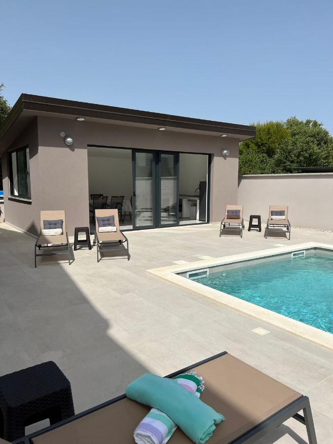 Villa Vida, Medulin - Bazen I Jacuzzi Exterior photo